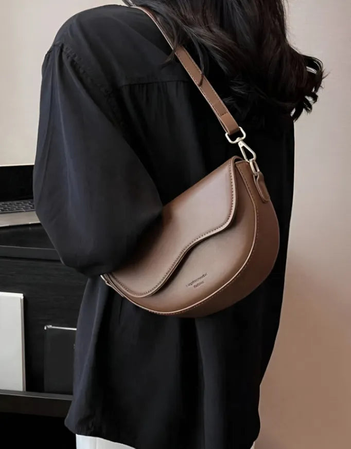 2023 New Solid Color PU Leather Women's Crossbody Bag With Stylish Red Wide Shoulder Strap Shoulder