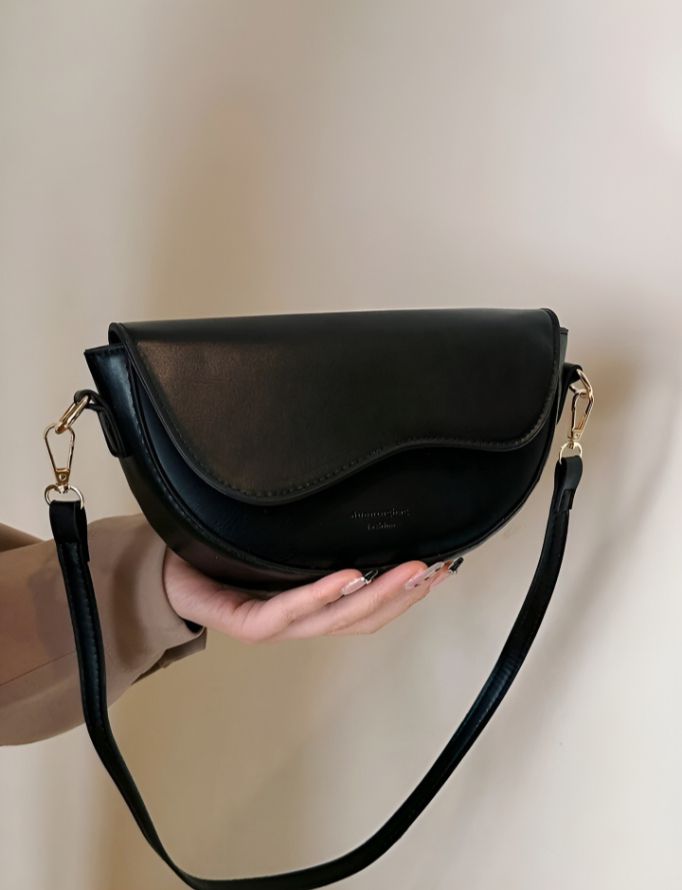 2023 New Solid Color PU Leather Women's Crossbody Bag With Stylish Red Wide Shoulder Strap Shoulder